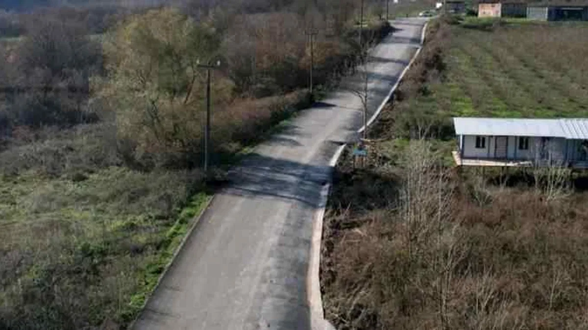 Kocaeli'de Kandıra Erikli Beyceğiz’e 3 kilometrelik yol
