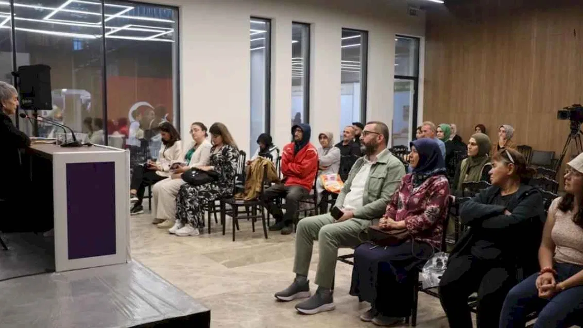 Argon: “Akif, inanmış bir adamdı”