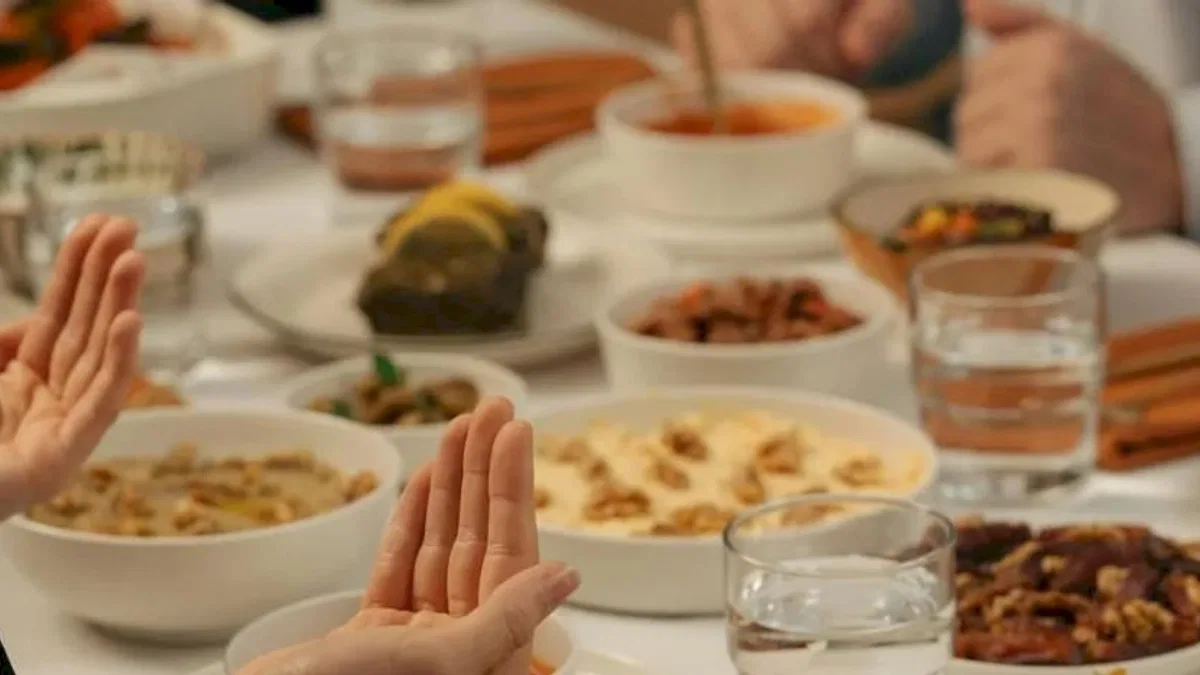 Ramazan’da mide sorunları ve halsizliği aşmak için altın tavsiyeler... Sahur sağlık için önemli mi?