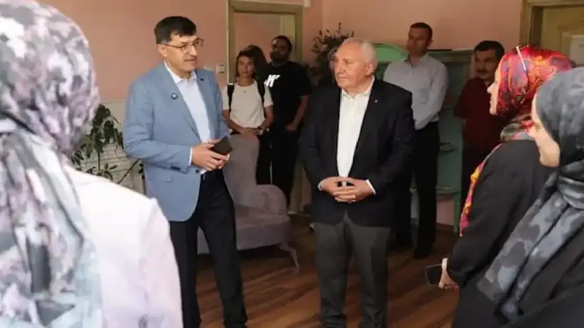 Kütahya'da Başkan Kahveci’den Özel Eğitim Merkezine ziyaret