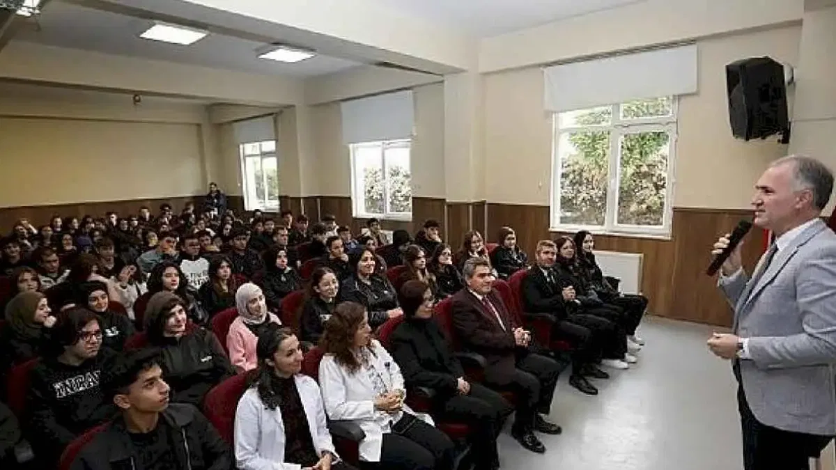 Başkan Taban Naire Çikayeva Anadolu Lisesi Öğrencileriyle Buluştu