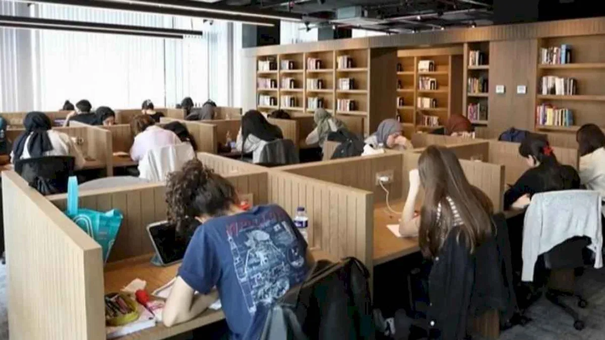 Bursa İnegöl'de Başkan Taban'dan öğrencilere müjde