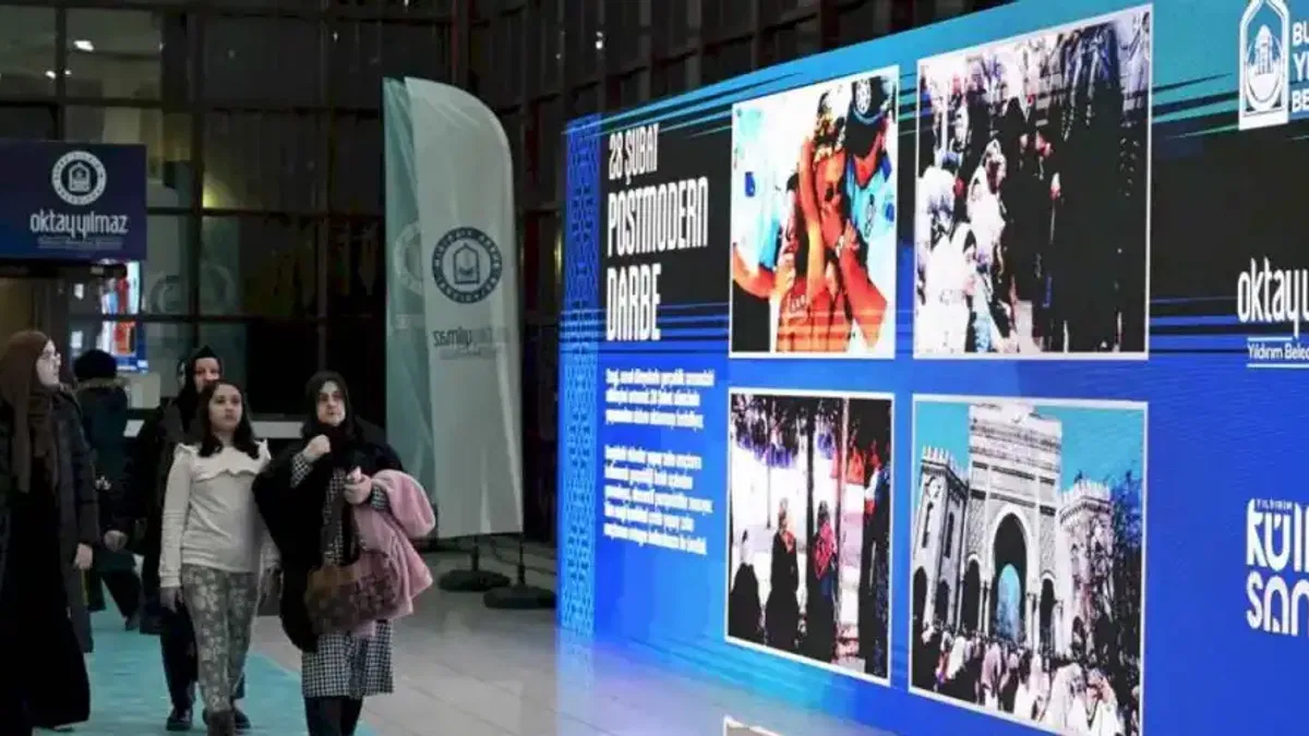 Postmodern darbe yıldönümünde Bursa Yıldırım'da konuşuldu