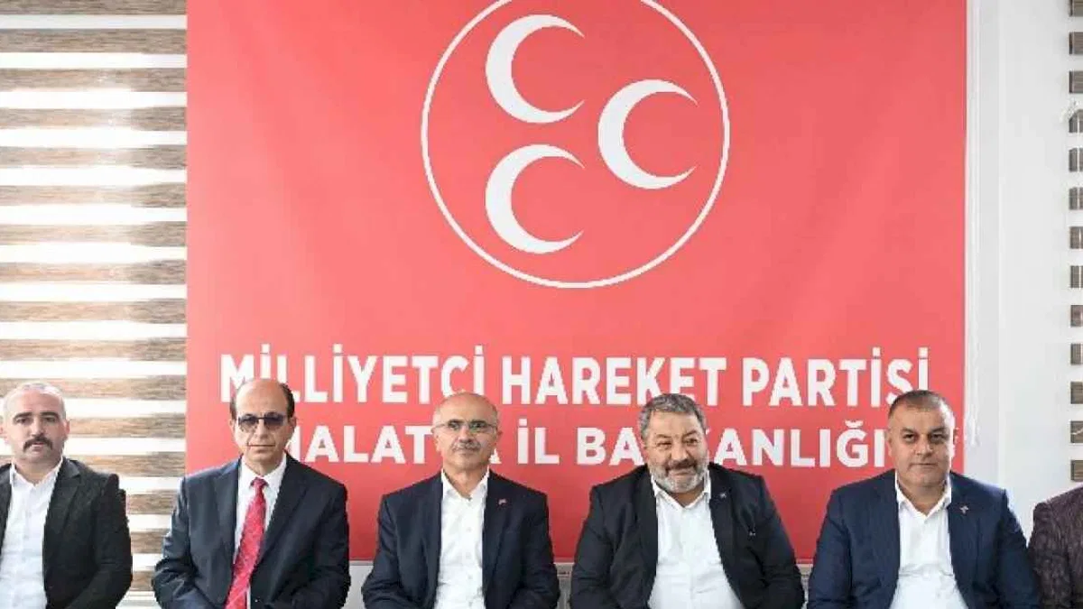 Başkan Er, Vatandaşlarla ve AK Parti ve MHP teşkilatlarıyla bayramlaştı