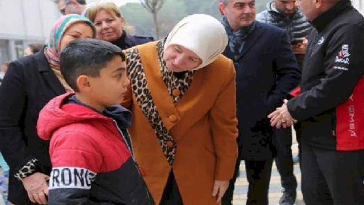 AK Kadınlardan deprem seferberliği