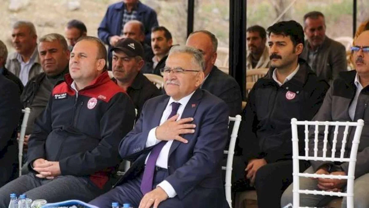 Kayseri Büyükşehir kabına sığmıyor
