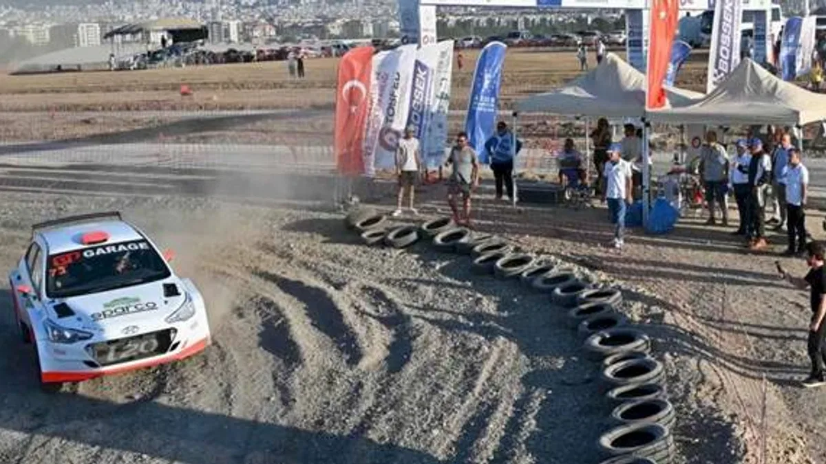 Bursa'da otokros tutkunları buluştu