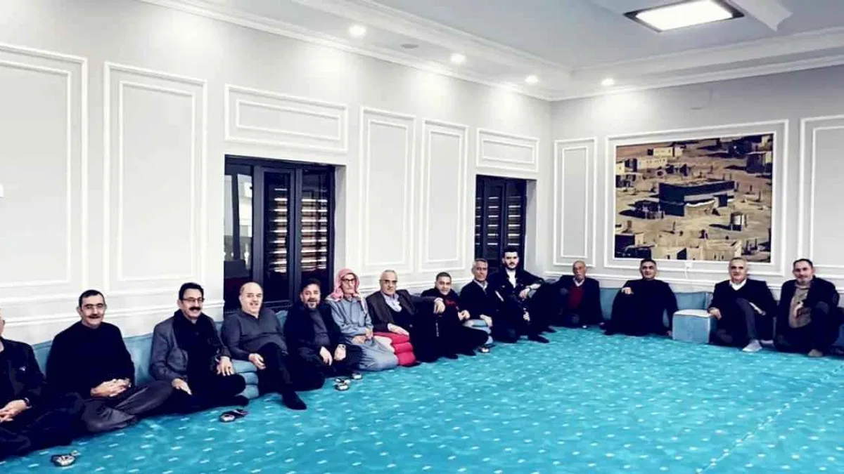 Kadim Aşiretler Federasyonu yer sofrasında toplandı