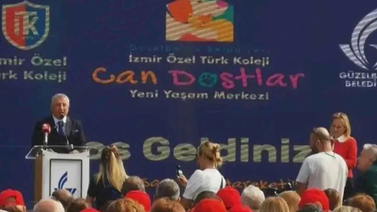 İzmir Güzelbahçe'de korumalı yaşam merkezi açıldı