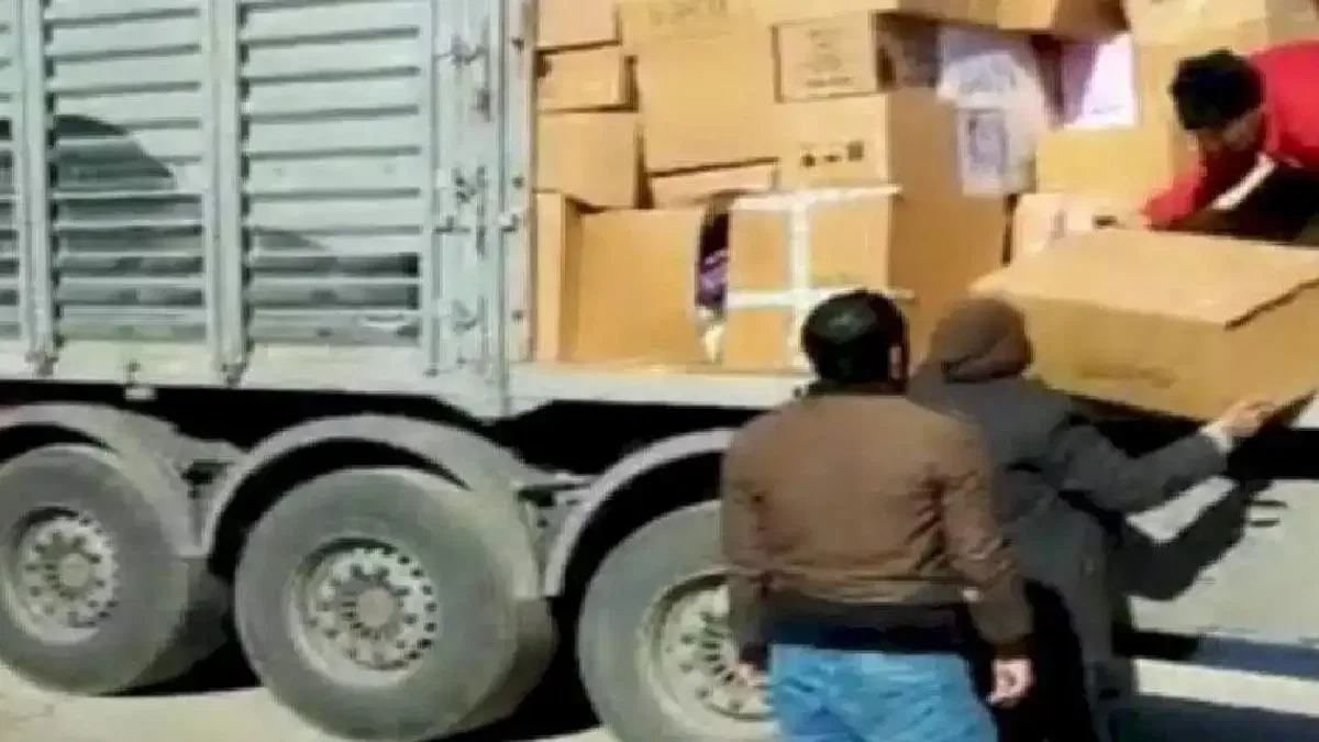 İzmit Belediyesi yardım tırı Hassa’da