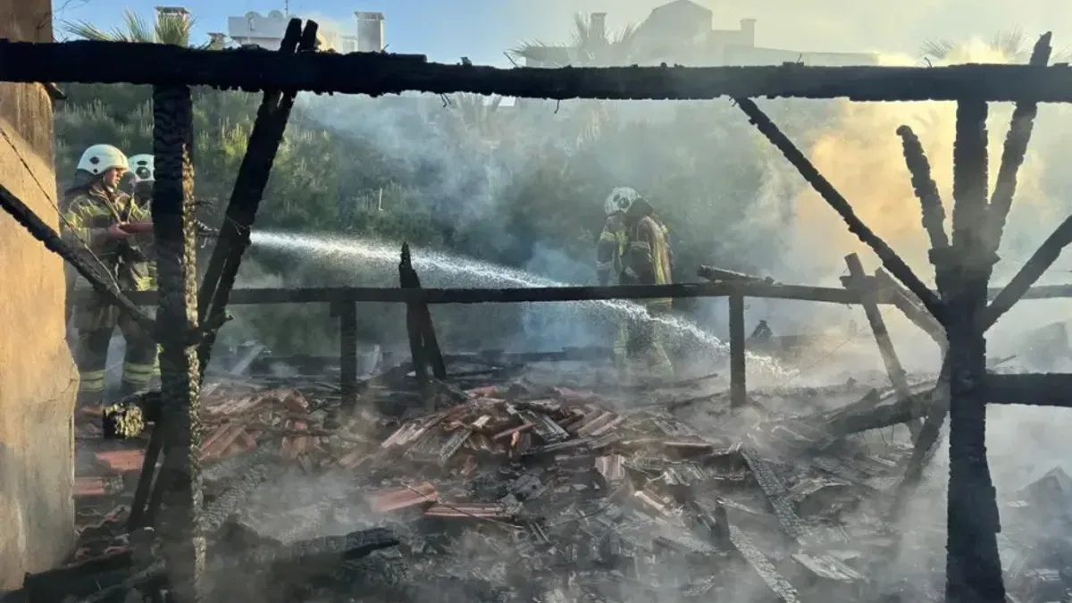İzmir’de itfaiyenin hızlı müdahalesi faciayı önledi