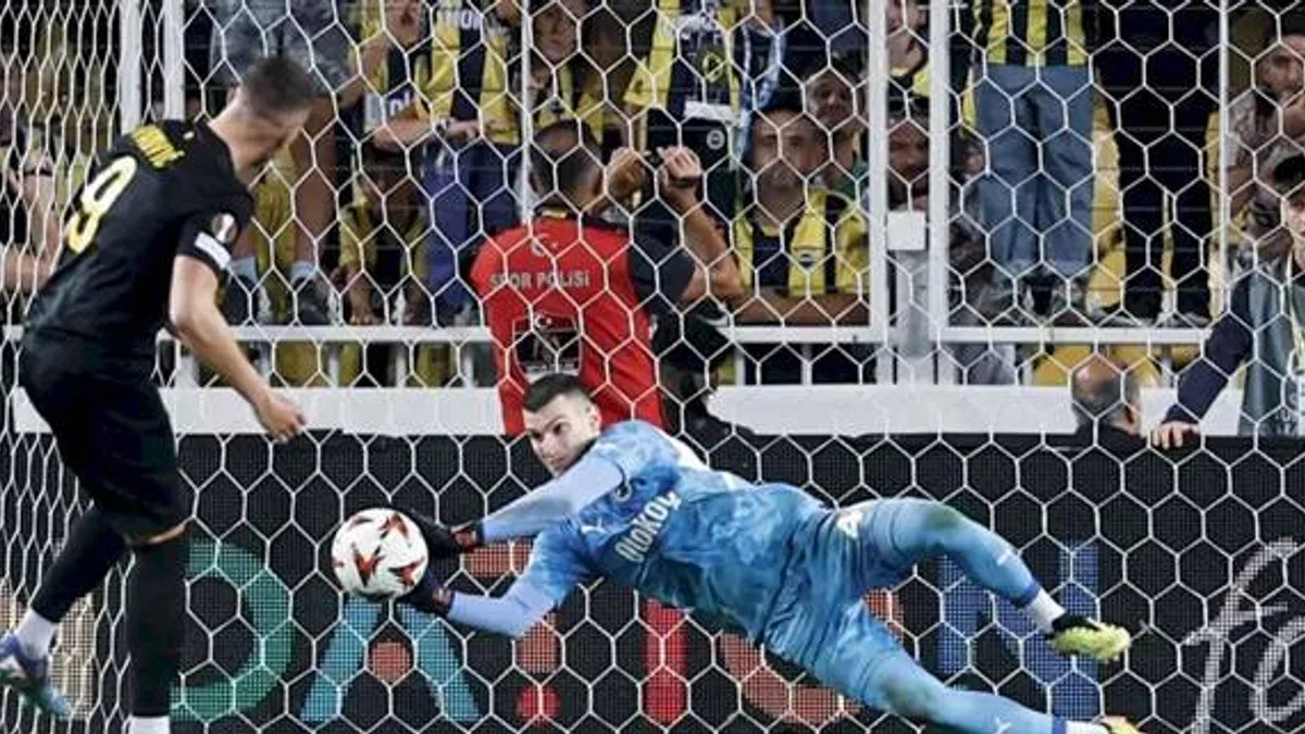 Fenerbahçe UEFA Avrupa'ya galibiyetle başladı