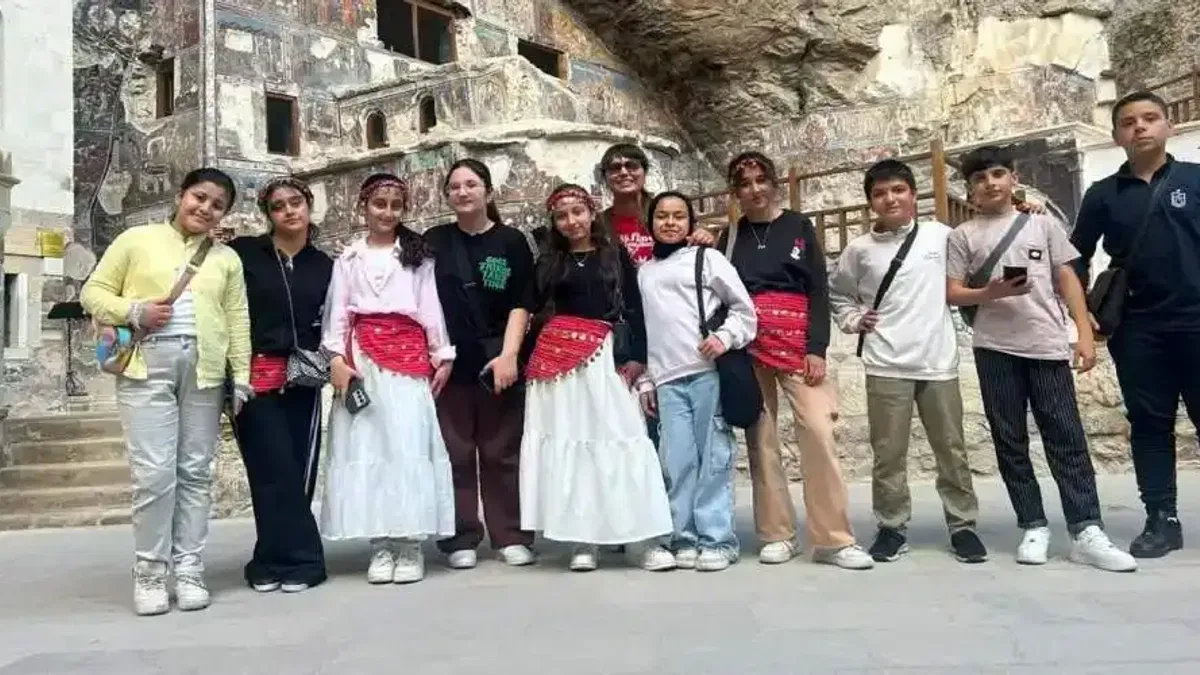 Mardin'den Karadeniz'e sanat köprüsü: Yeşilli YBO Korosu tarih yazdı!