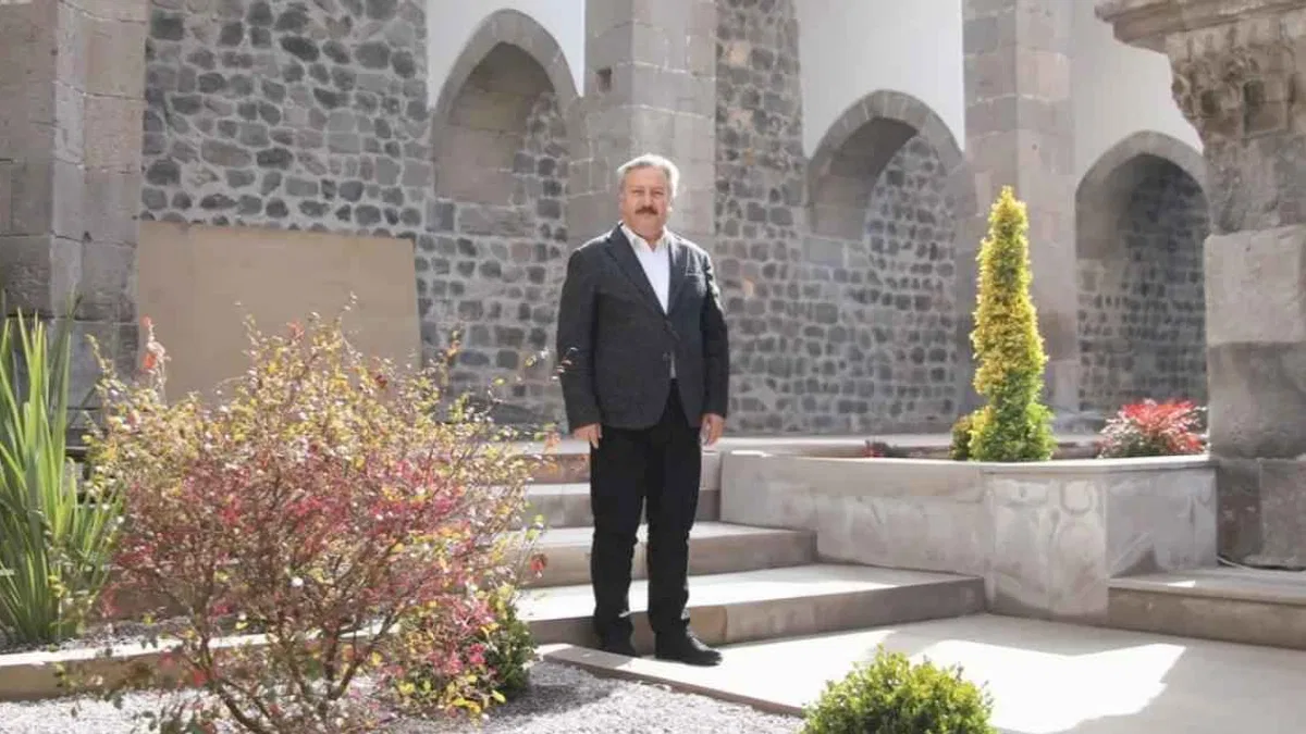 Başkan Palancıoğlu Melikgazi’nin tarihine sahip çıkıyor