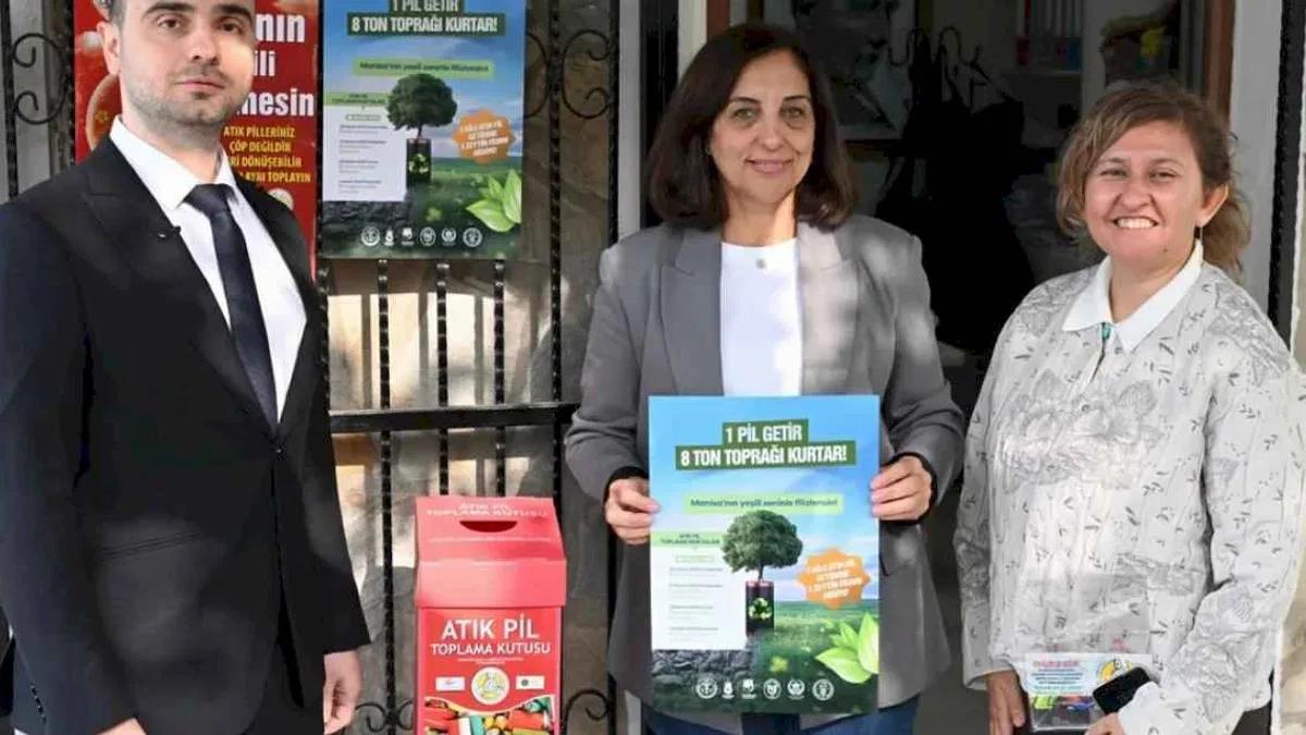 Manisa’da 1 kilogram atık pil getirene zeytin fidanı hediye