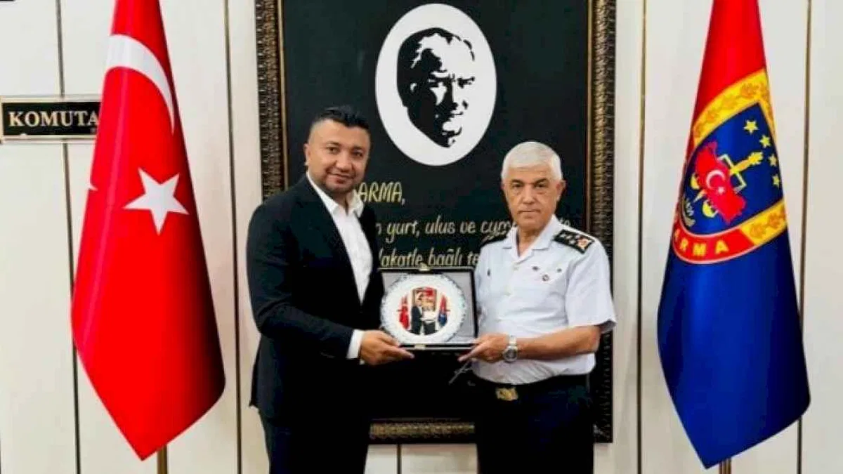 İş insanı Serdar Özyurt'tan Jandarma Genel Komutanı Arif Çetin'e ziyaret
