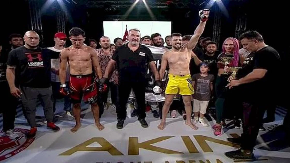 Akın Fight Arena, Hasköy Kültür Sanat ve Gösteri Merkezi'nde Gerçekleştirildi