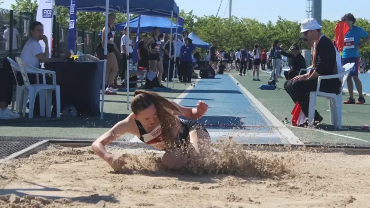 İstanbul'da 19 Mayıs coşkusu atletizmle taçlandı