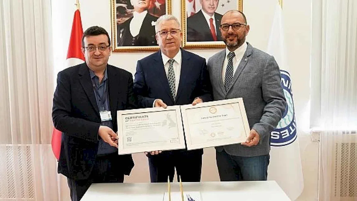 EGEGAPUM'a Uluslararası Akreditasyon