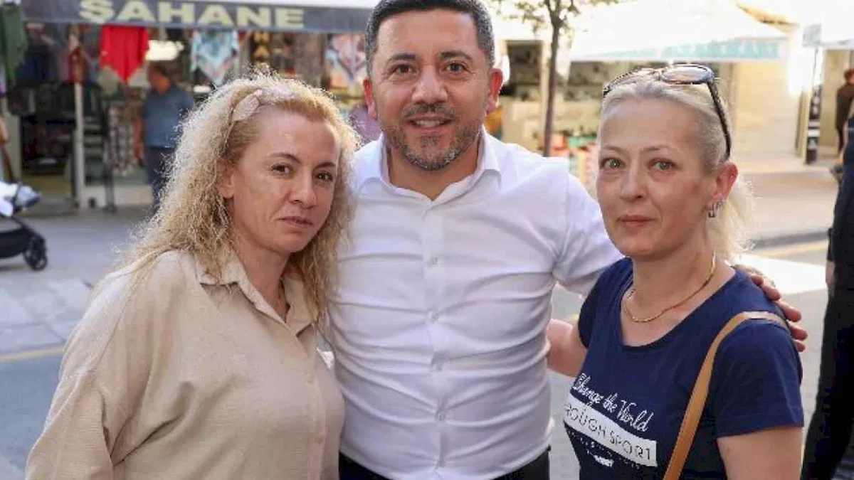 Başkan Arı’dan komşu esnaflara ziyaret