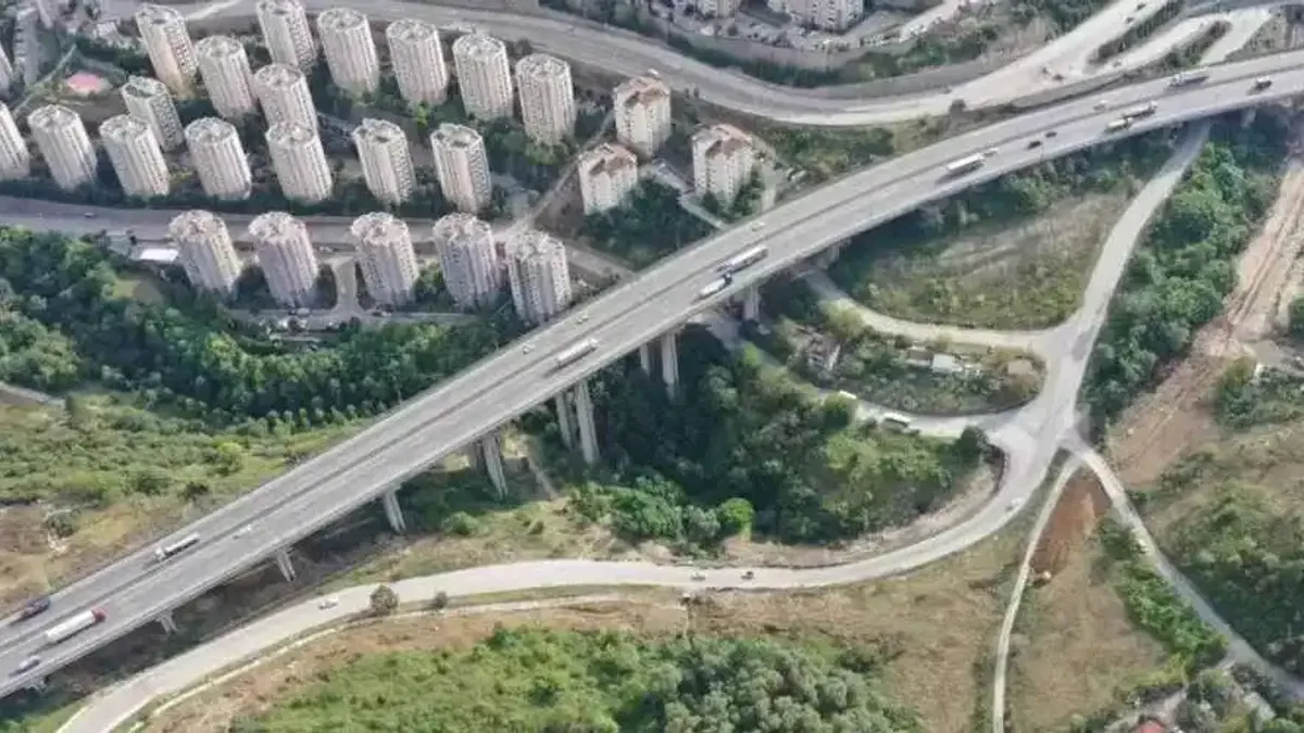 Kocaeli'de 'Wilcynski Caddesi' yüklerinden arındı