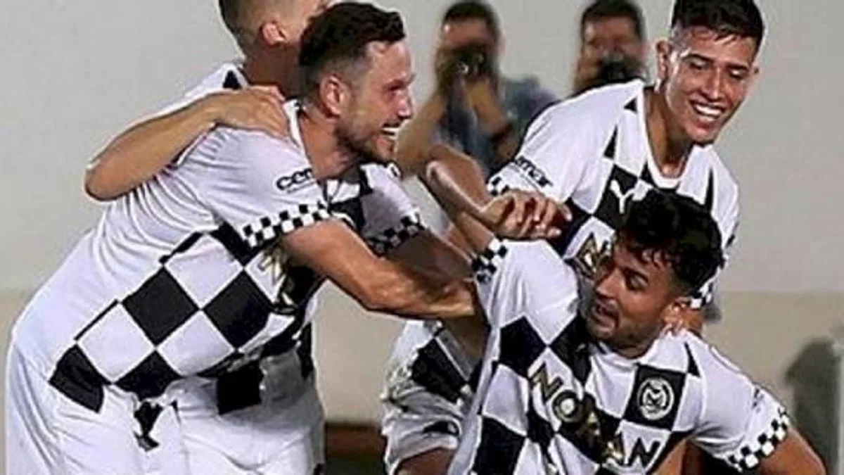 Manisa FK 4-0 Tuzlaspor (MAÇ SONUCU-ÖZET) | Manisa sahasında farka koştu!