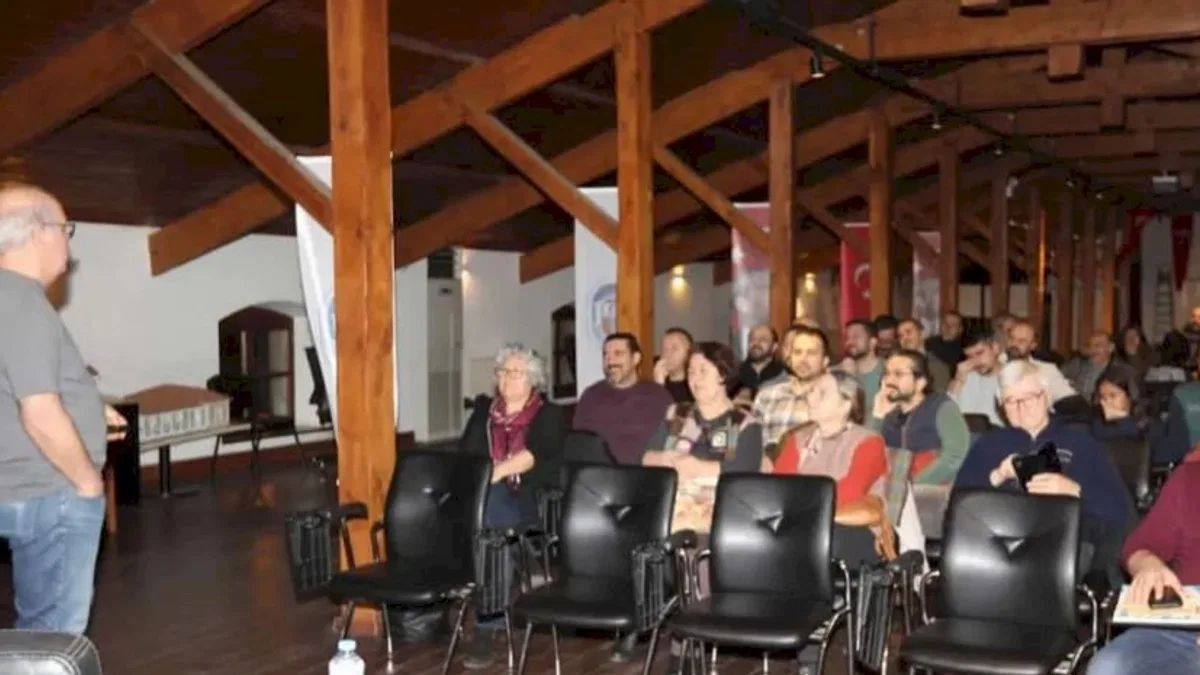 Selçuk Efes Kent Belleği’nde babalar için 'başarı' söyleşisi