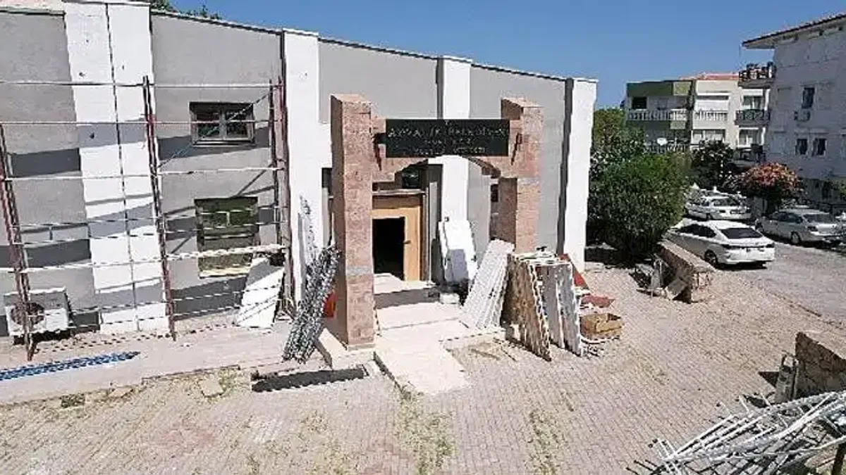 İsmet İnönü Kültür Merkezi baştan sona yenileniyor