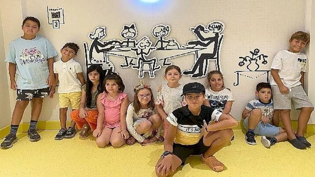 23 Nisan Çocuk Evi Cin Ali Müzesi'nde