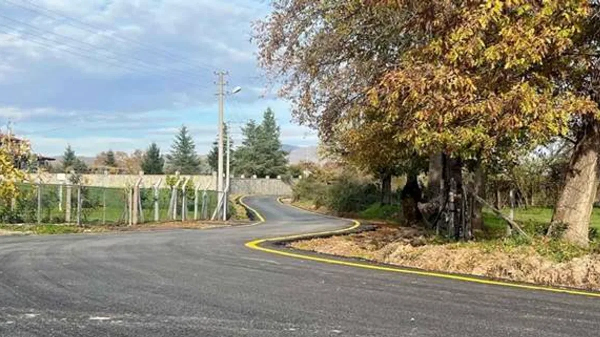 Sakarya Hendek’te 20 kilometrelik asfalt çalışmasını tamamladı