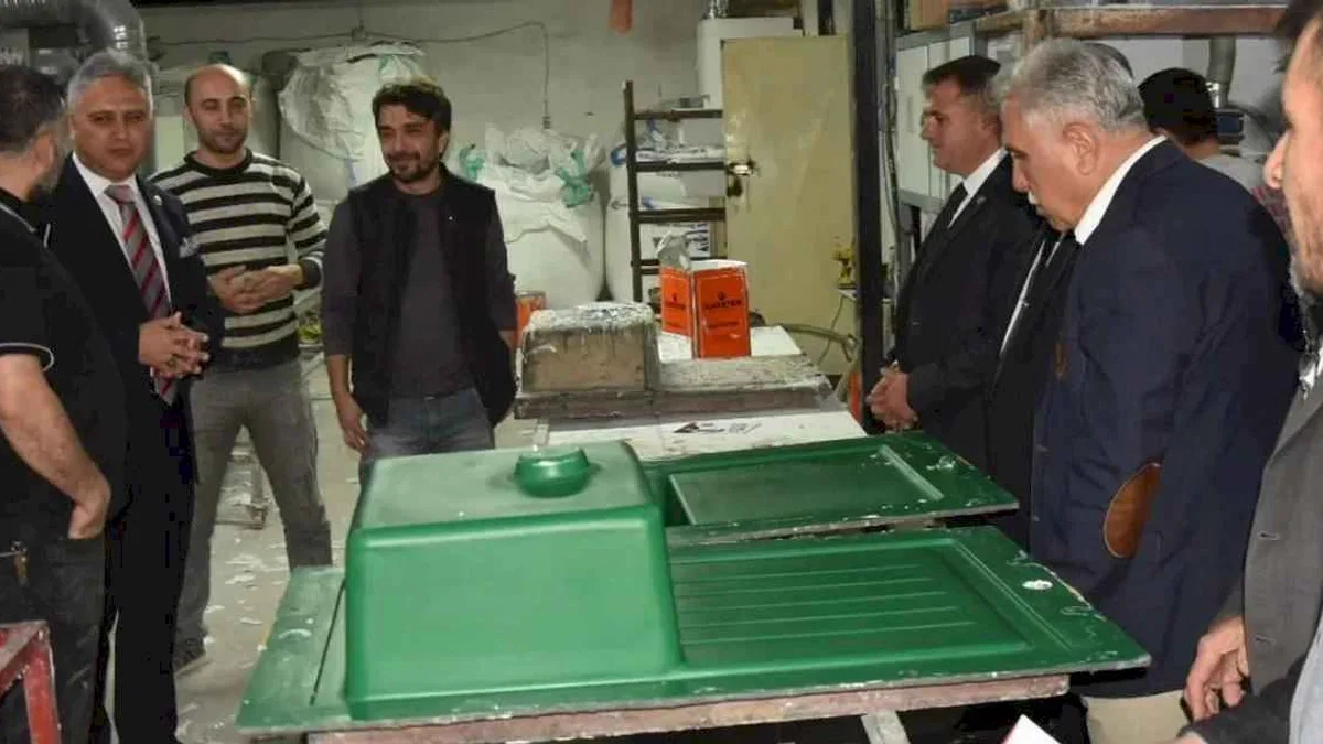 Manisa’da Saadet Partisi, sanayi esnafını dinledi