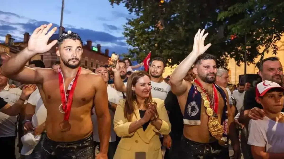 Kırkpınar’da Altın Kemer Antalya’ya geldi
