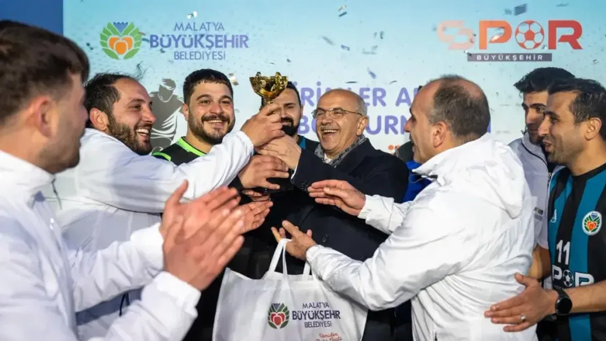 Malatya Büyükşehir'de şampiyon Gençlik ve Spor Hizmetleri Dairesi Başkanlığı oldu