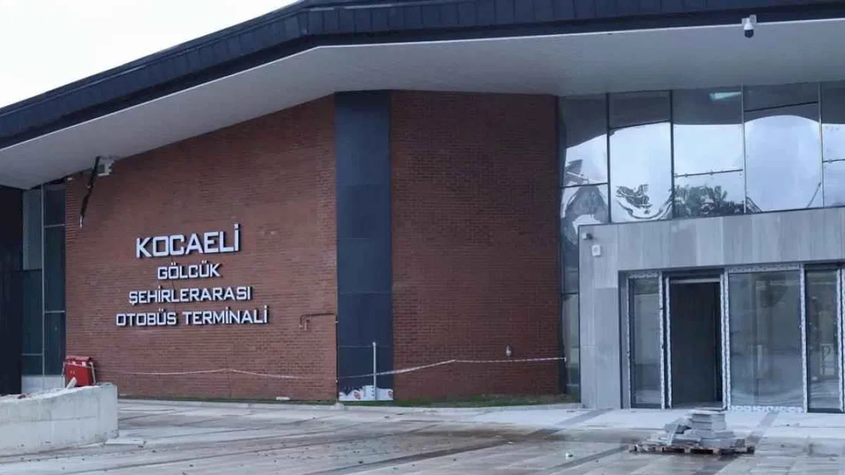 Kocaeli Gölcük’ün yeni terminaline son dokunuşlar