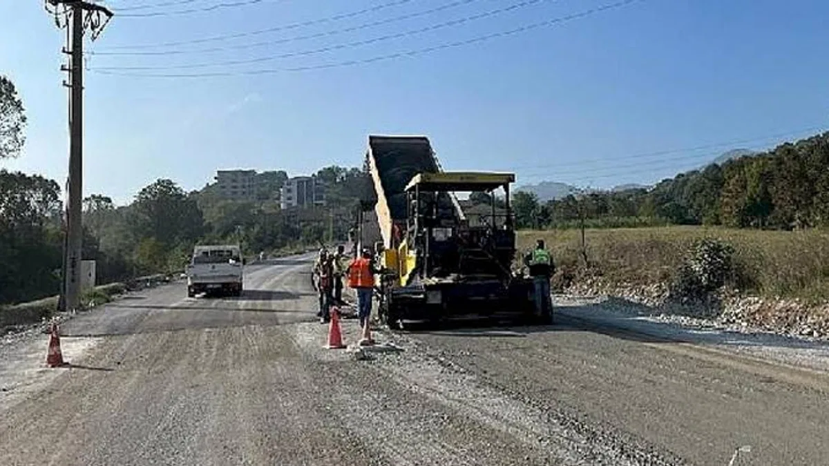 Yuvacık Barajı'na 4 şeritli yolla ulaşım