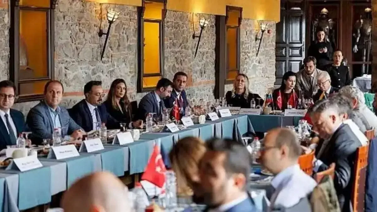 Başkan Mutlu'dan dirençli kent vurgusu: En önemli gündemimiz