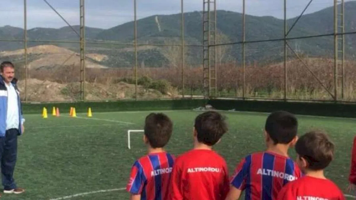 Şefikoğlu Gürsu'da bu kez 'spor adamı' kimliğiyle mesaj verdi