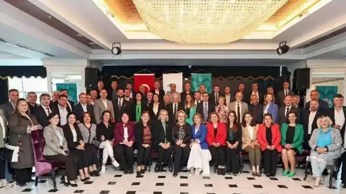 Başkan Özdemir’den “Eşit hizmet” sözü