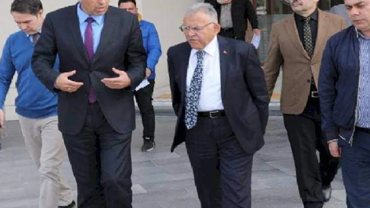 Deprem yaralarını KASKİ sarıyor