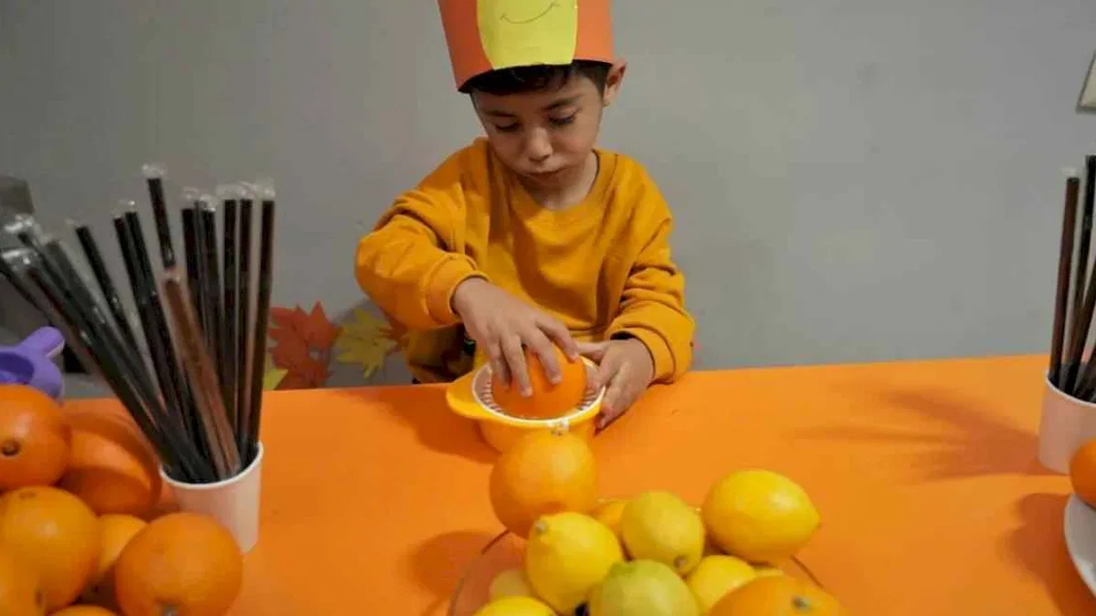 Ankara'da miniklerden renkli 'C Vitamini' etkinliği