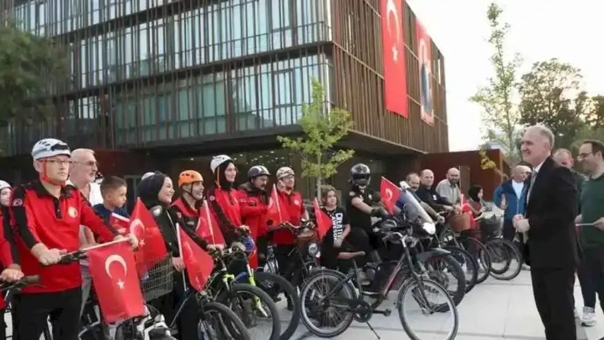 İnegöl’de 'Zaferden Kurtuluşa' pedal basıldı