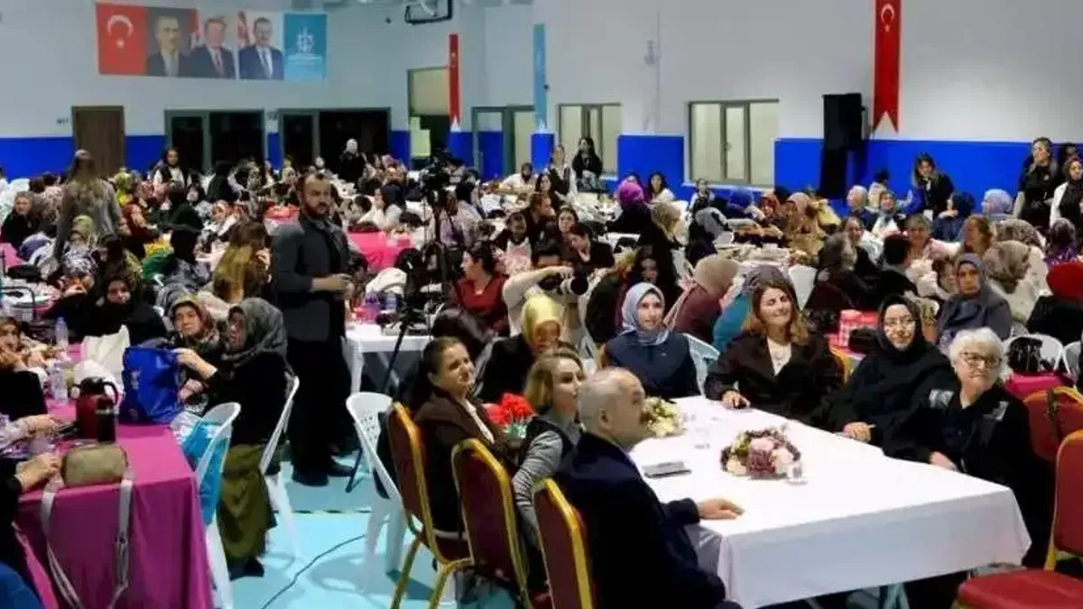 Gebze'de 'İlham Veren Kadınlar Buluşması'na ilgi