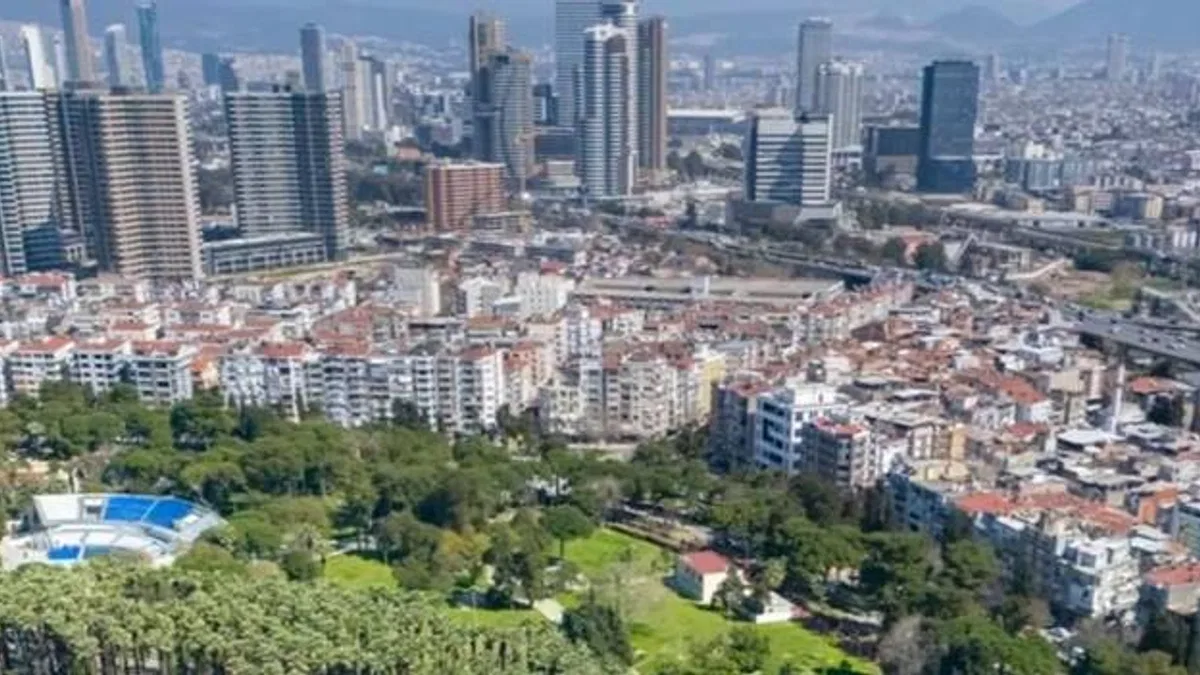 İzmir Kültürpark’ta yeşil dönüşüm başladı