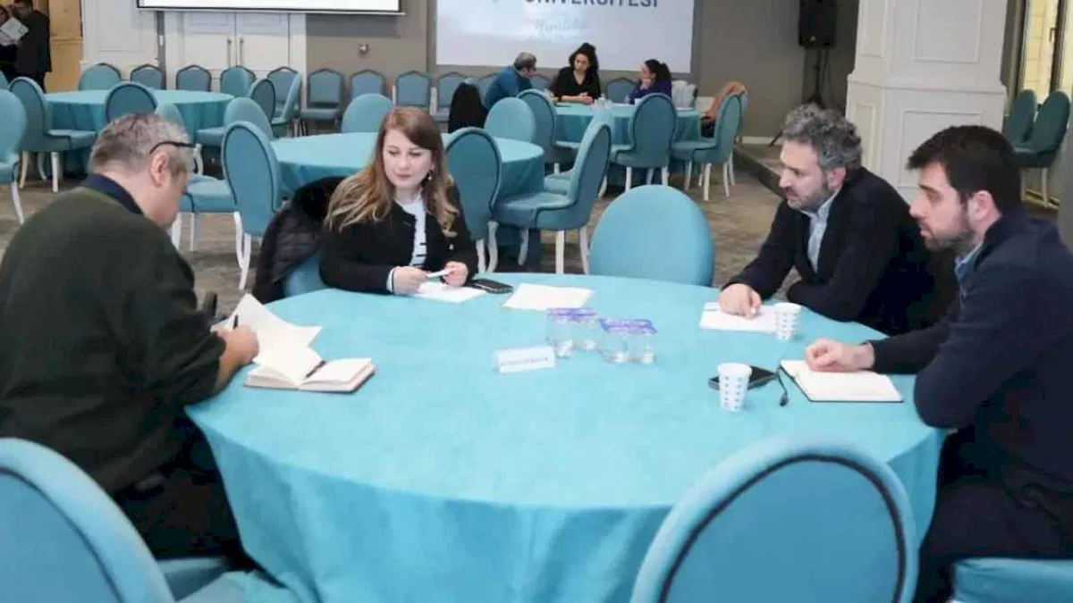 BTÜ ve Tekstil Firmaları 'Sorun Çözüm Pazarı'nda buluştu