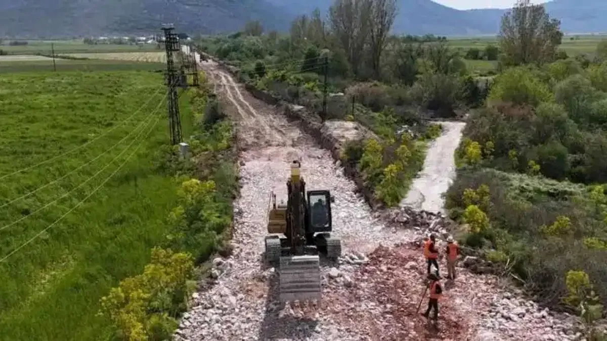 Muğla Milas kırsalında 80 milyon TL'lik yol yatırımı