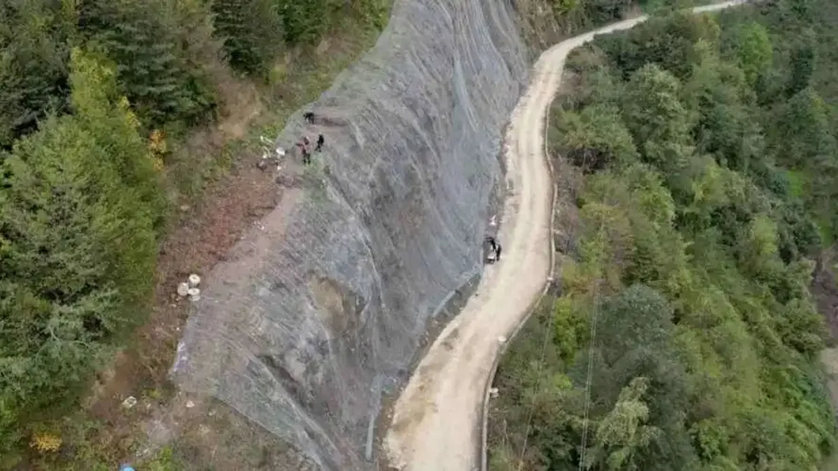 Sakarya’nın kuzeyinde 45 yıllık sorun Büyükşehirle aşıldı