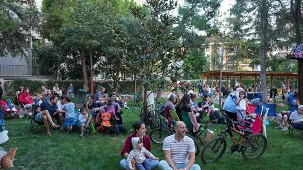 İstanbul Maltepe sonbaharı piknikle karşıladı
