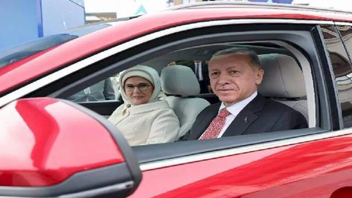 Togg'da ilk teslimat Erdoğan ailesine yapıldı... Bizde torpil yok!