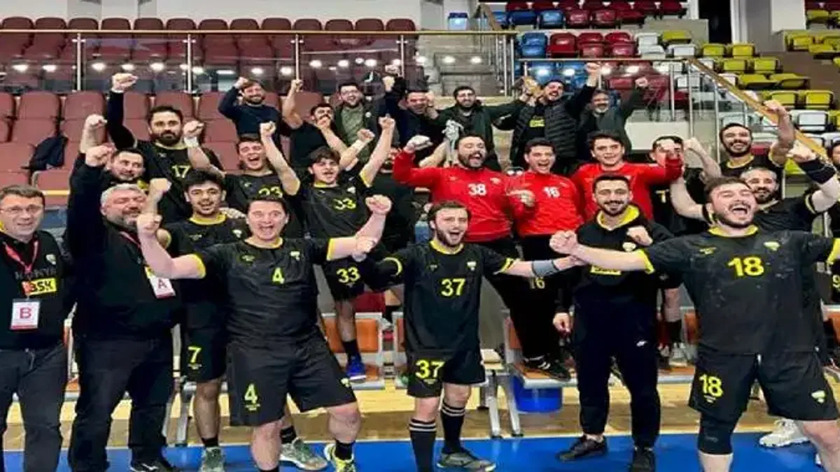 Konya Hentbol’da Süper Lig’e yükseldi