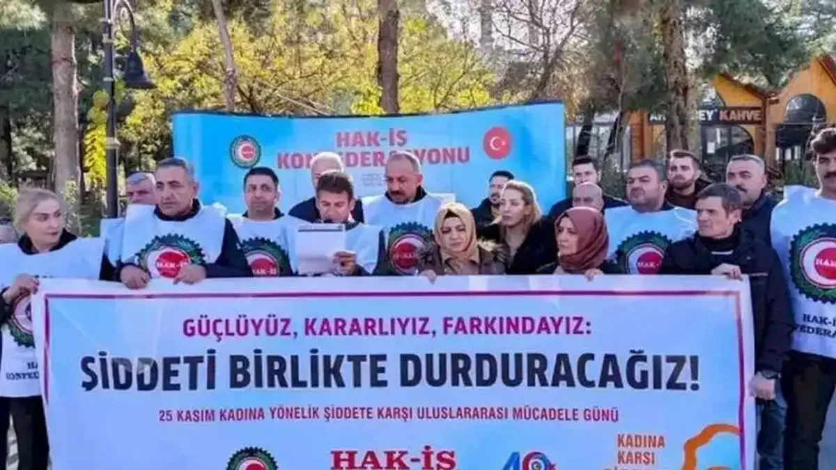 Hak-İş Mardin kadınlar için meydanlara indi